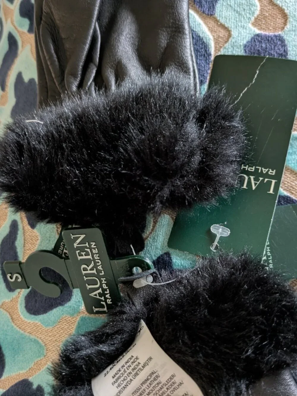 Lauren Ralph Lauren Women's Faux Fur-Lined Leather Touch Gloves, Black S NWT.